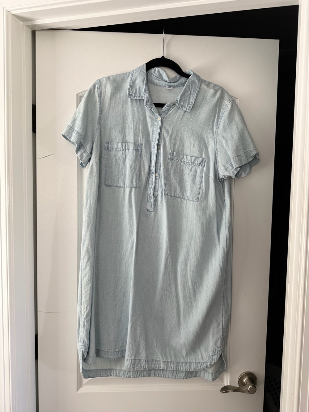Woman’s Light Blue Short-Sleeve dress